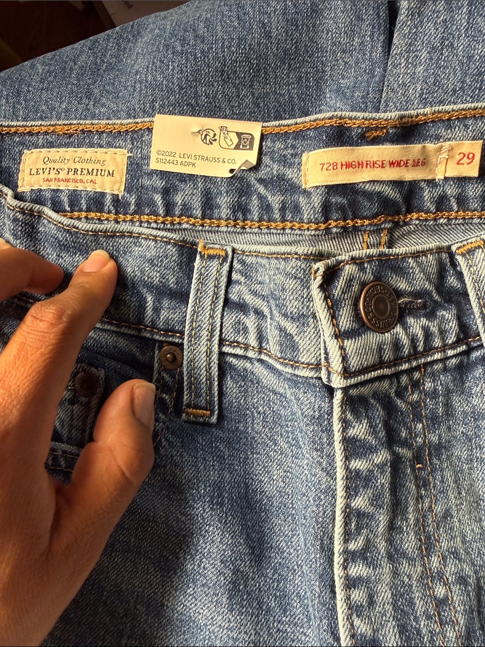 Levi's 728 High-Rise Wide Leg Jeans - Light Blue Denim - Picture 3 of 3